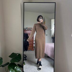SOLD Brown wool knit dress，size xs/s